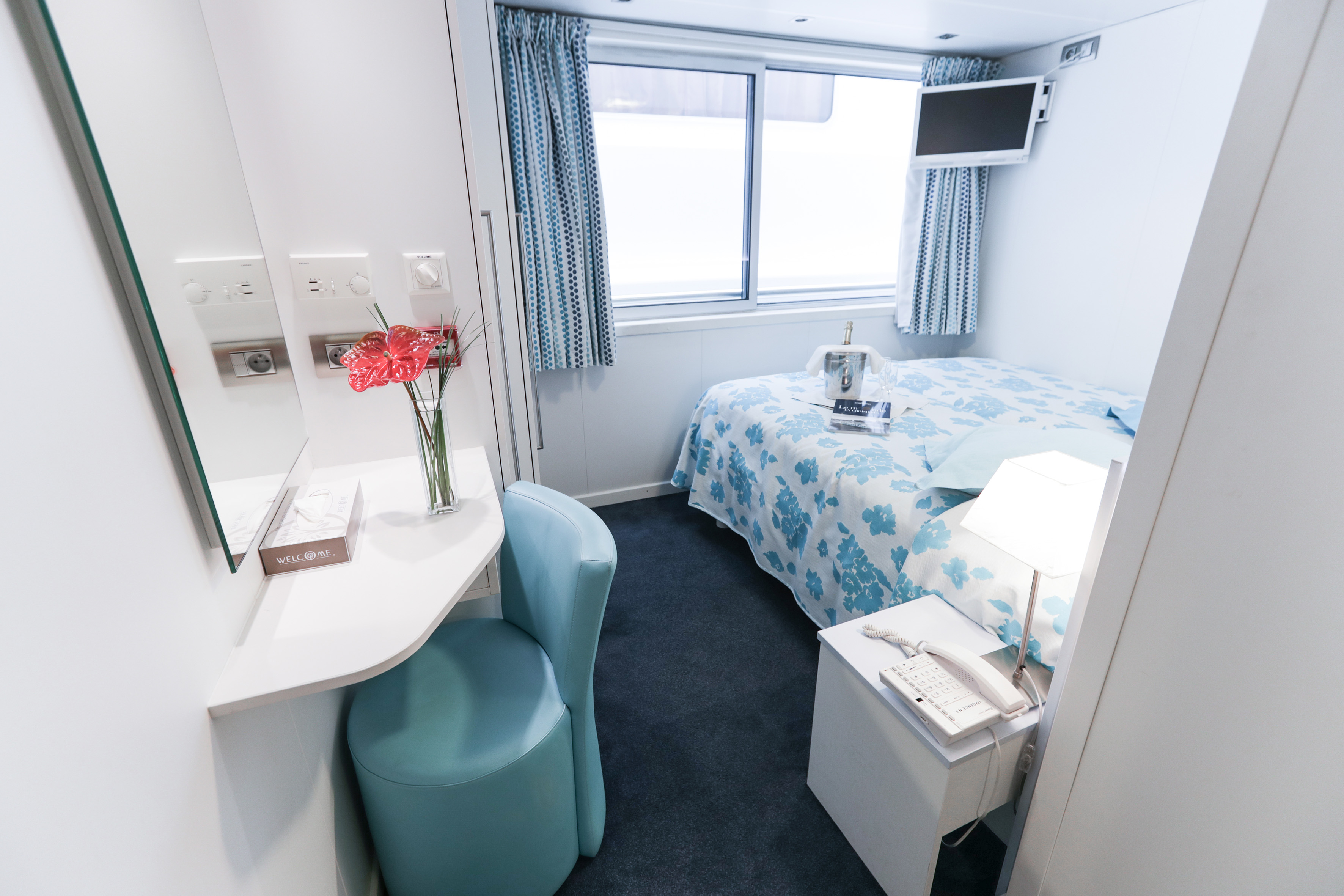 CroisiEurope MS Cyrano de Bergerac Accessible Cabin.jpg